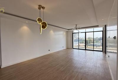 2 Bed Apartment with En Suite in Brookside
