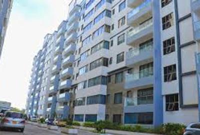 3 Bed Apartment with En Suite in Lavington