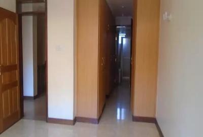 4 Bed Villa with En Suite at Mandela Road - 4