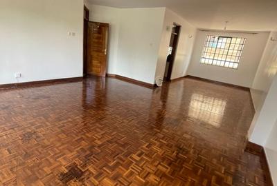 3 Bed Apartment in Kileleshwa - 4