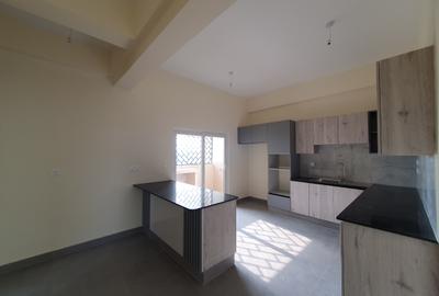 2 Bed Apartment with En Suite in Parklands