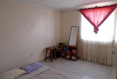 4 Bed House with En Suite in Komarock - 3