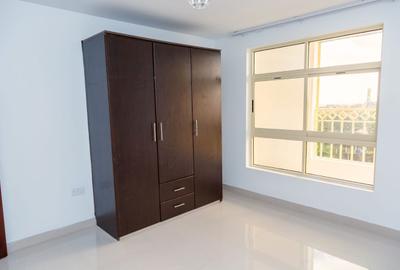 2 Bed Apartment with En Suite in Ruaka