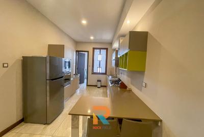 Furnished 3 Bed Apartment with En Suite in General Mathenge