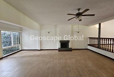 4 Bed Villa with En Suite in Muthaiga - 2