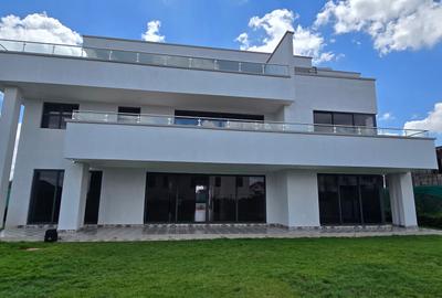 4 Bed House with En Suite at Tatu City