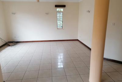 2 Bed Apartment with En Suite at Upper Hill