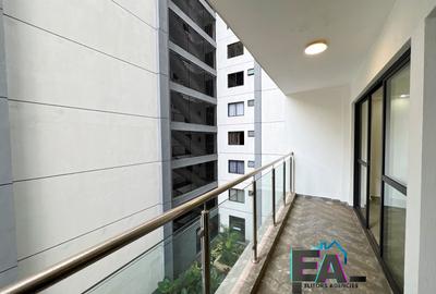 3 Bed Apartment with En Suite at Riverside Drive - 2