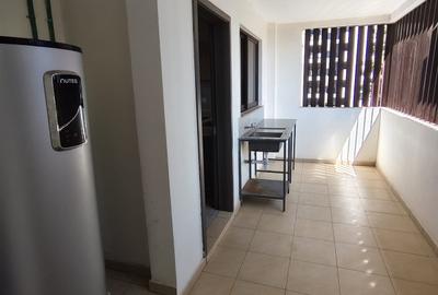 3 Bed Apartment with En Suite in Kileleshwa - 4