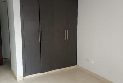 2 Bed Apartment with En Suite in Ruaka
