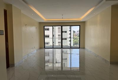 3 Bed Apartment with En Suite in General Mathenge