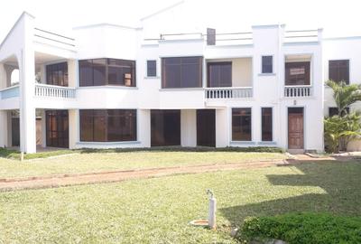 5 Bed Villa with En Suite in Kilifi - 3