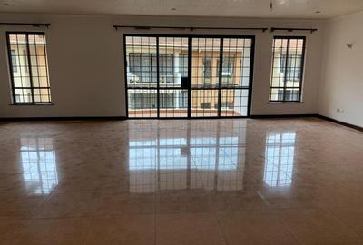 4 Bed Apartment with En Suite in Westlands Area