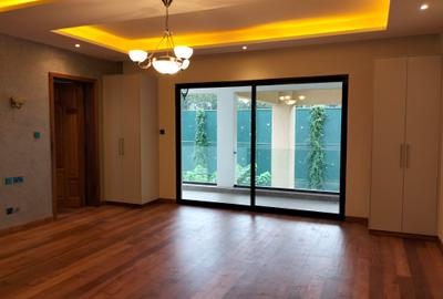 4 Bed Townhouse with En Suite in Loresho