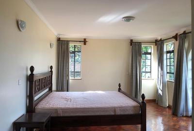 4 Bed Townhouse with En Suite in Kitisuru