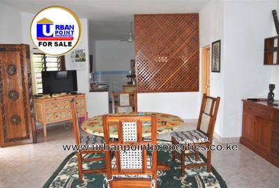 6 Bed House with En Suite in Watamu