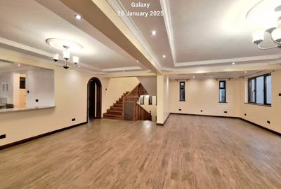 4 Bed Townhouse with En Suite at Lavington