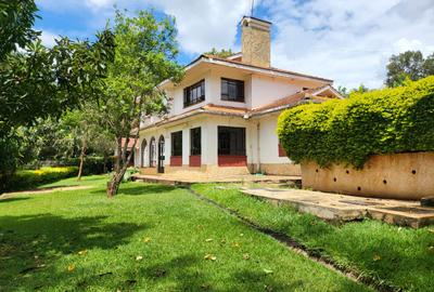 4 Bed House with En Suite in Runda - 2