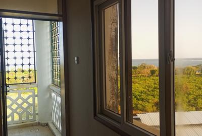 3 Bed Apartment with En Suite in Shanzu - 3