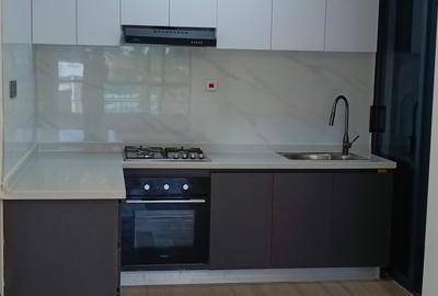 2 Bed Apartment with En Suite in Westlands Area - 2
