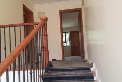 5 Bed Apartment with En Suite in Lavington - 4