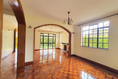 4 Bed Townhouse with En Suite in Loresho - 3