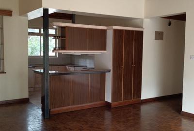 3 Bed Apartment with En Suite at Westlands - 4