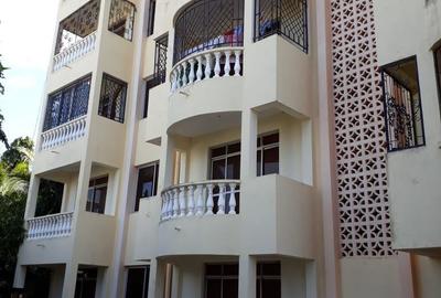 3 Bed Apartment with En Suite in Nyali Area