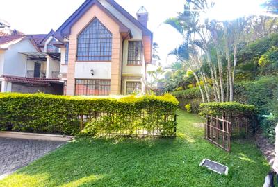 5 Bed Townhouse with En Suite in Lavington