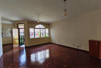 3 Bed Apartment with En Suite at Kilimani - 4