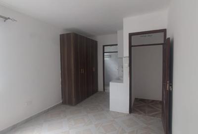 3 Bed House with En Suite at Acacia