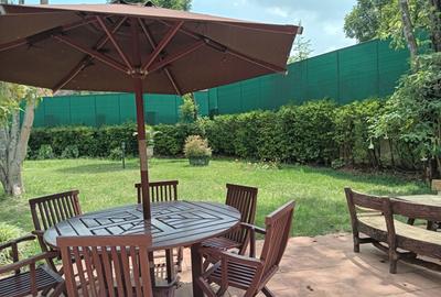4 Bed Villa with En Suite at Lavington