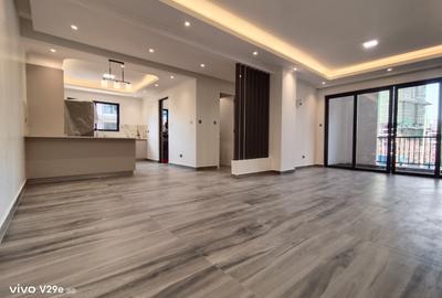 1 Bed Apartment with En Suite at Brookside Groove - 3