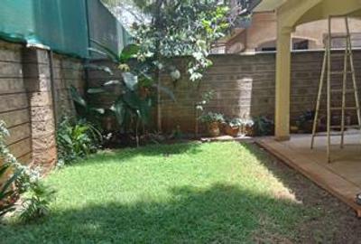 4 Bed Townhouse with En Suite at Lavington Green