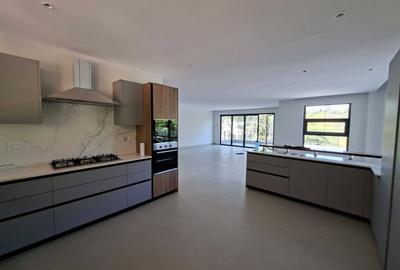 4 Bed Apartment with En Suite in Loresho - 3