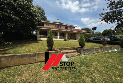 5 Bed House with En Suite in Runda - 3