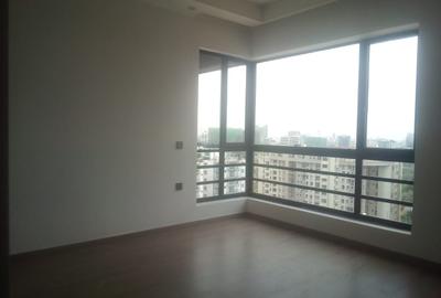 2 Bed Apartment with En Suite at Riverside Drive - 2