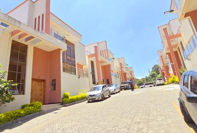 5 Bed Townhouse with En Suite at Chalbi Drive