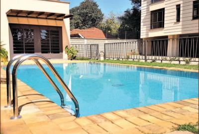 3 Bed Apartment with En Suite at Othaya Road