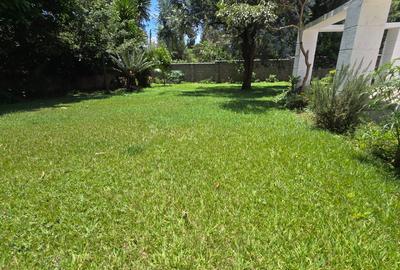 5 Bed House with En Suite in Gigiri