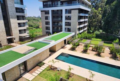 3 Bed Apartment with En Suite in Nyari