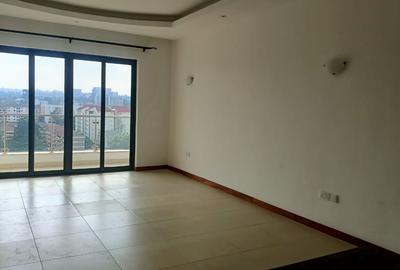 2 Bed Apartment with En Suite in Westlands Area