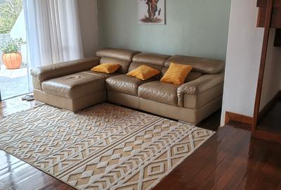 Furnished 3 Bed Apartment with En Suite at Cedar Road