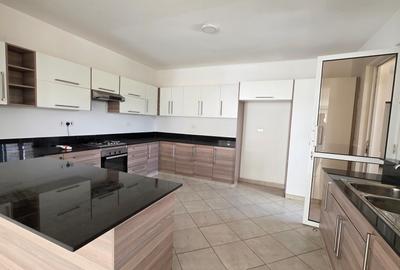 2 Bed Apartment with En Suite at Brookside Drive - 2