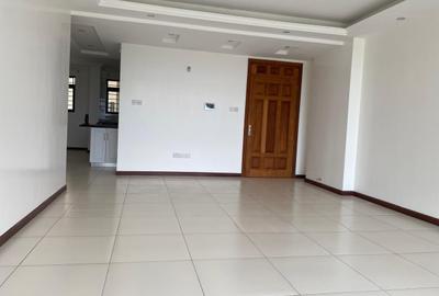 3 Bed Apartment with En Suite at Parklands - 4