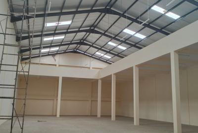 7,100 ft² Warehouse with Fibre Internet in Ruiru