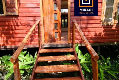 2 Bed House with En Suite in Karen