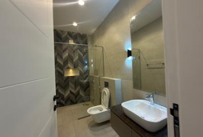 5 Bed Villa with En Suite in Lavington - 4