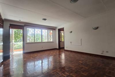 4 Bed House with En Suite in Runda - 4