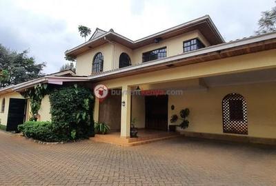 4 Bed Villa with En Suite at Lavington